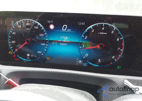 2019 Mercedes-Benz A 220 4Matic z USA, uszkodzony, nr VIN WDD3G4FB3KW002274